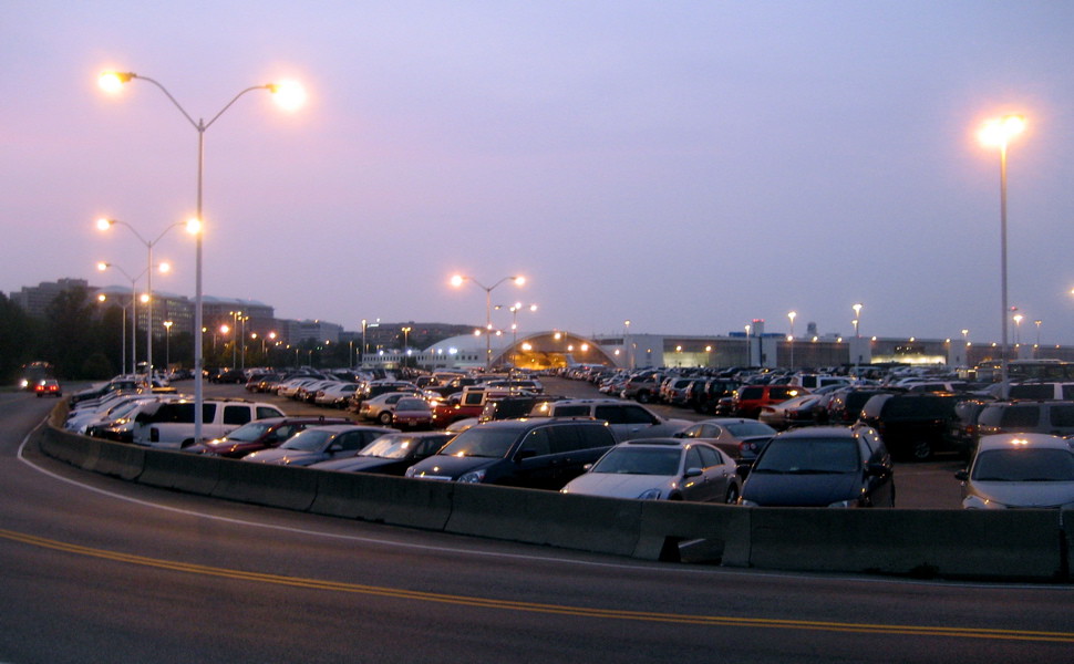 Airport Parking The southern end of Ronald Reagan Washingt… Flickr