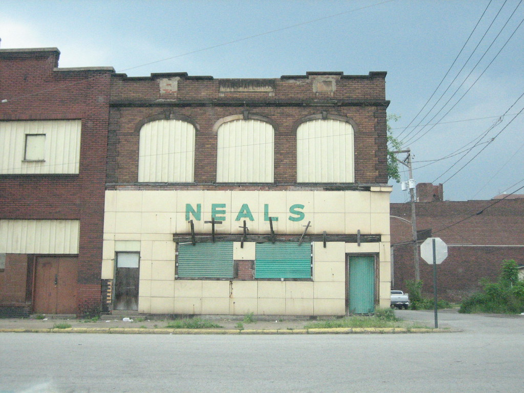 Neals closed bar in Rankin, PA Liz Flickr