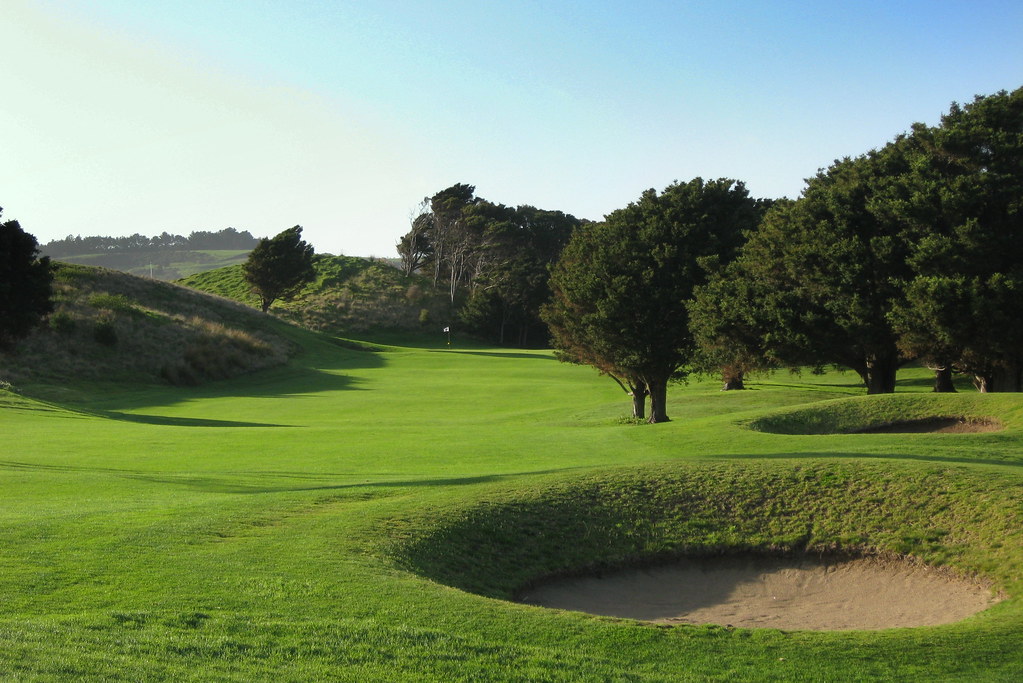 Omaha Beach Golf Course 5th hole al.stingray Flickr