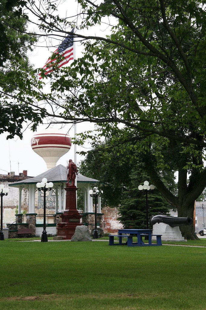 LeRoy IL, LeRoy Illinois, McLean County a photo on Flickriver