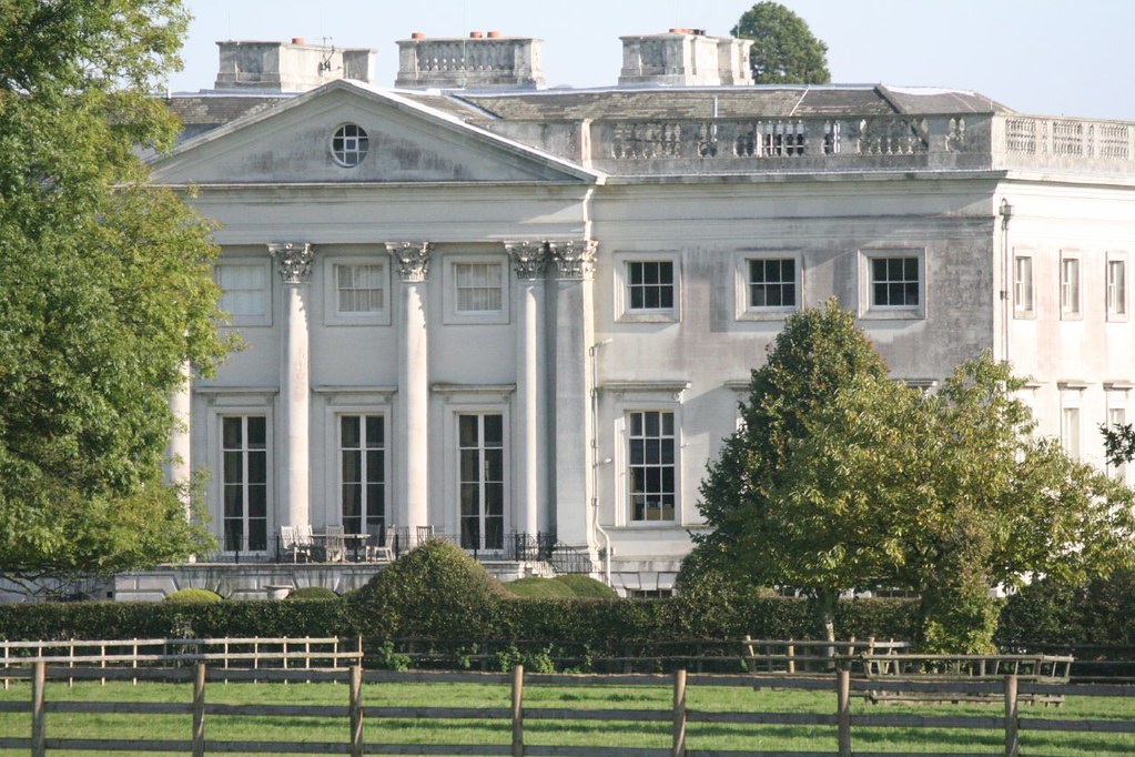 Gorhambury House Stroll up to Gorhambury on a lovely Autum… LensCop