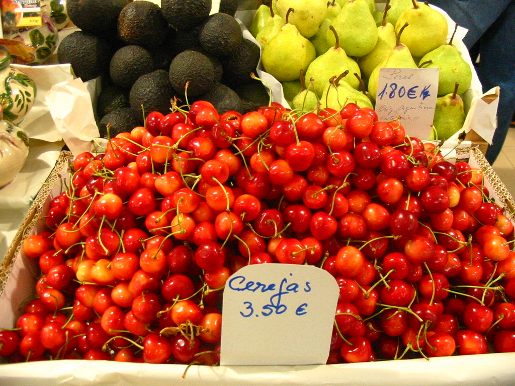 Frutas Mercado Central de Loulé, Algarve. Portugal, 2007