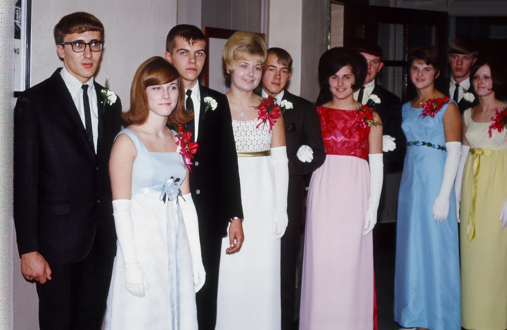 Court, Standing High School Class… Flickr