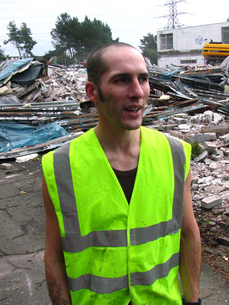 IMG_0972[1] This is my colour. Peter Brunton Flickr