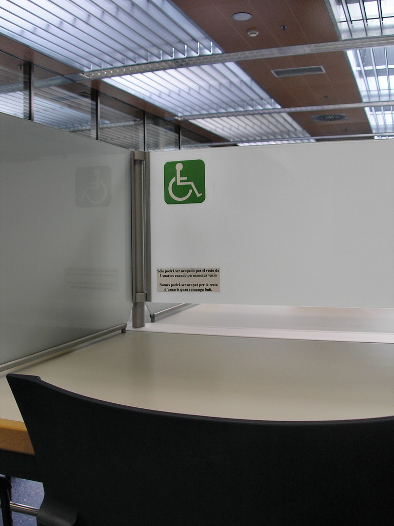 Study desk for disabled people tutorelenabenito Flickr