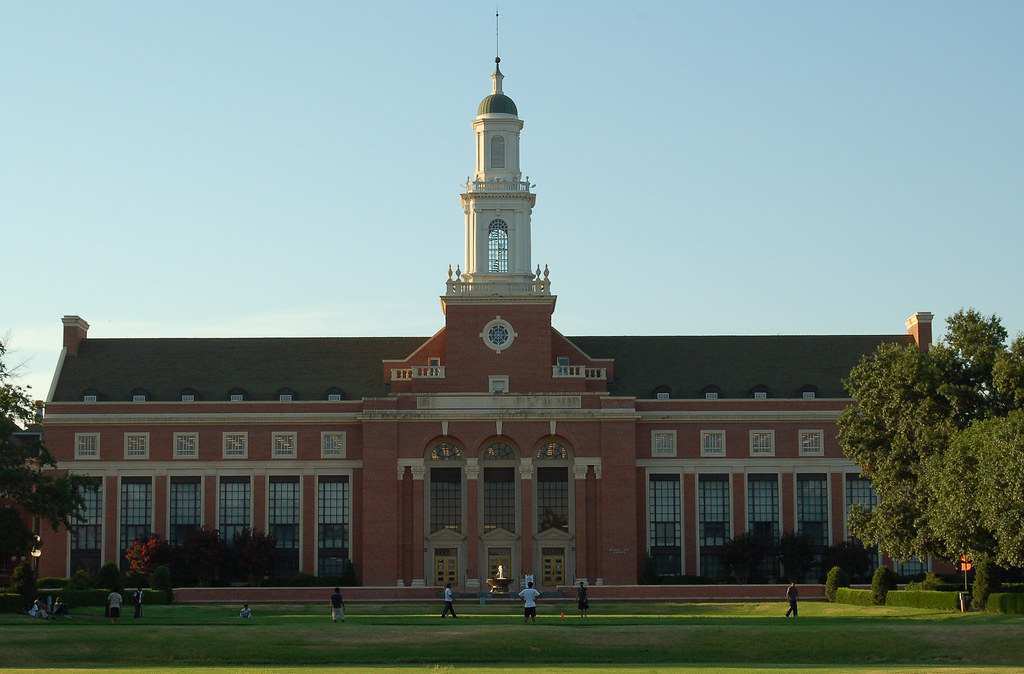 Oklahoma State University Library Enjoying the summer even… Flickr
