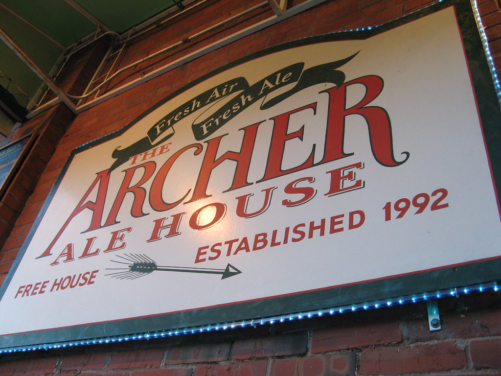 Archer Ale House Seattle Flickr Meetup, 23June2007. Elena Flickr