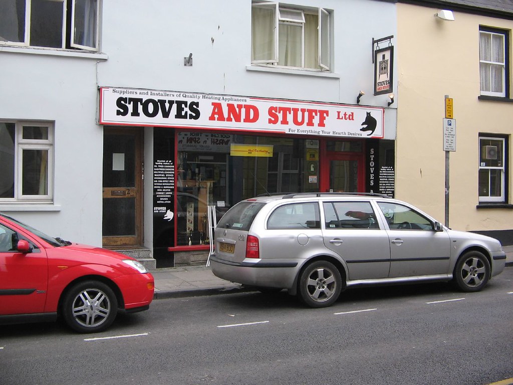 Siop Stoves and Stuff, Heol y Bont, Aberystwyth Lyn Dafis Flickr