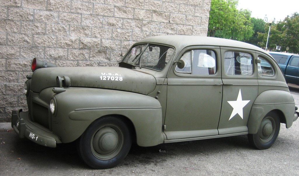Ford WWII US ARMY Staff Car Located in an alley in Monrovi… Flickr