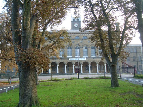 Hanwell Community Centre Hanwell Community Centre, formerl… Flickr