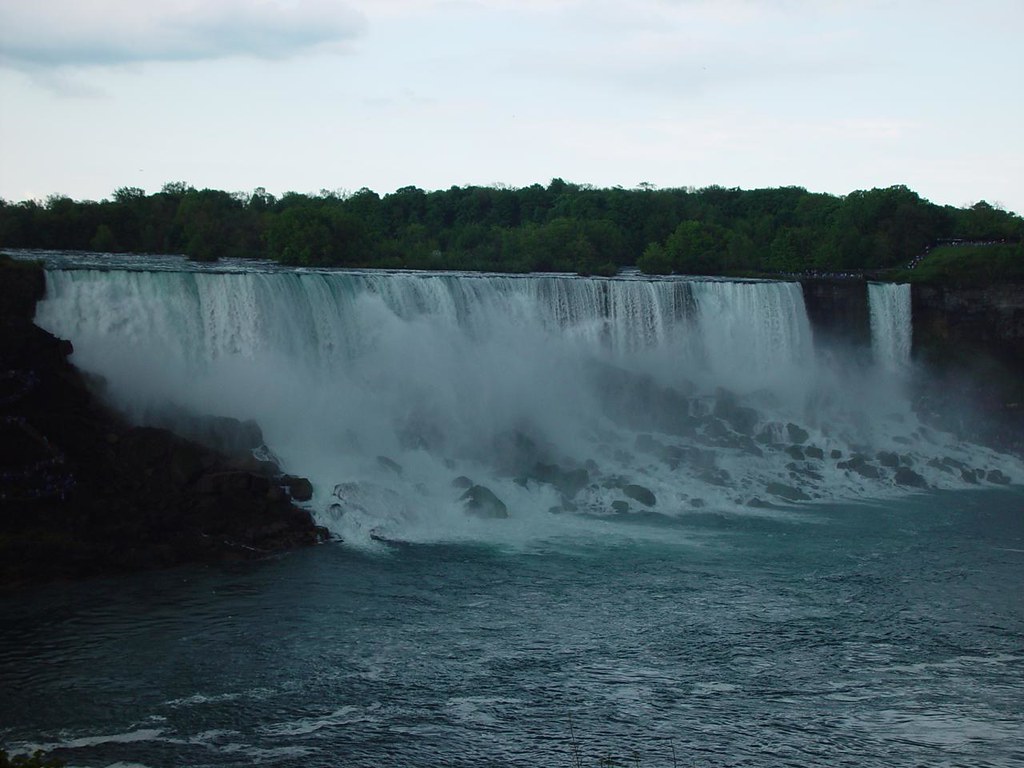 Niagara Falls 2 The real falls, from a distance. Avi Flickr