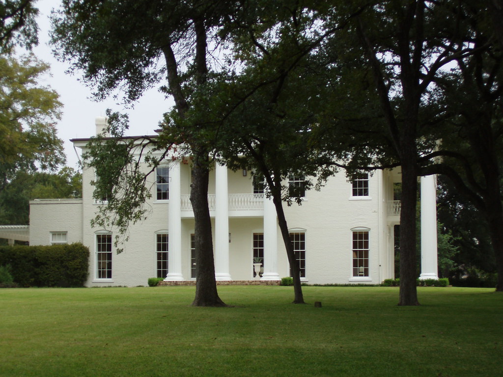 Woodlawn (Pease Mansion) Flickr