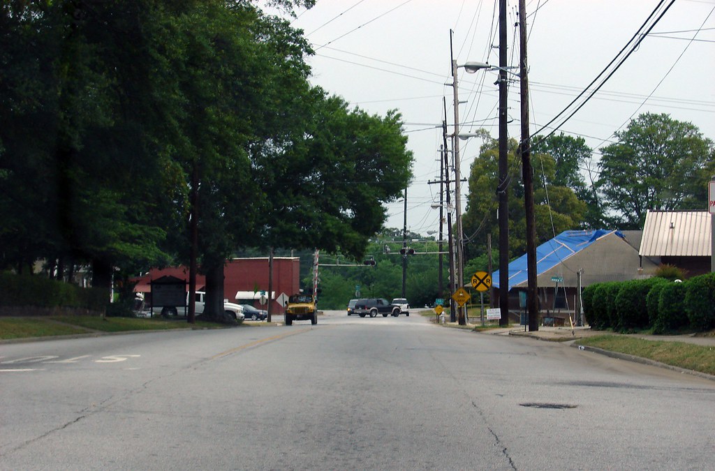 Carrollton 060207 010.jpg Carrollton, GA Bill Denney Flickr