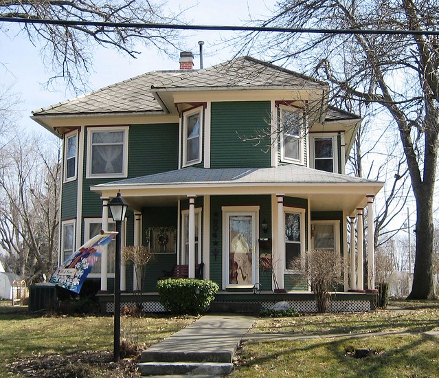 Mount Pleasant, IA Plain Victorian house a photo on Flickriver