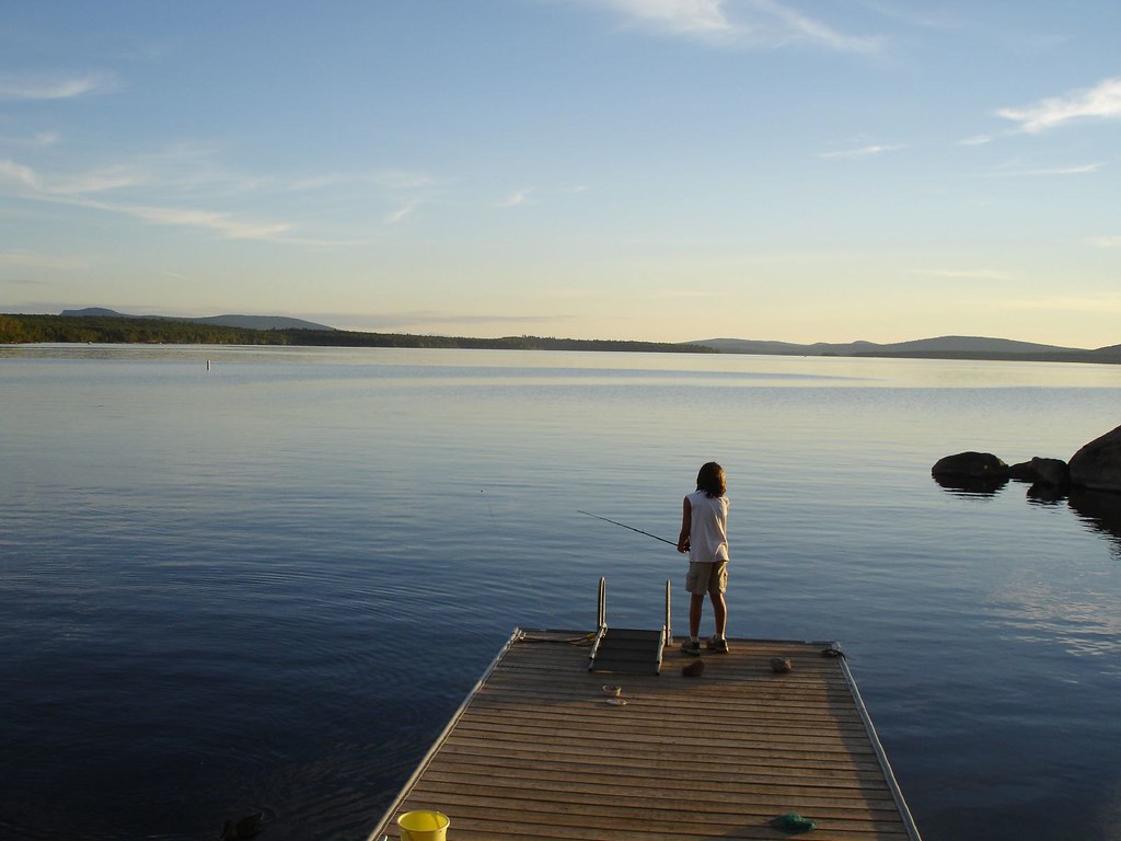Bugle Cove (Oquossoc), Lake Mooselookmeguntic, Maine. Flickr
