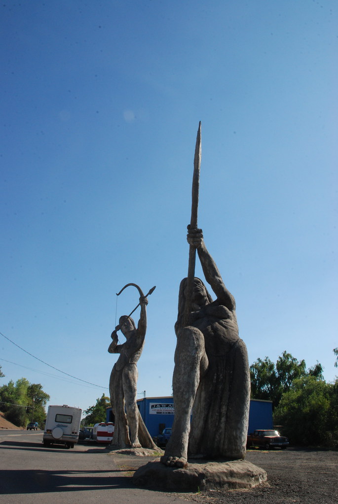 The Great Statues of Auburn, California Enormous sculpture… Flickr