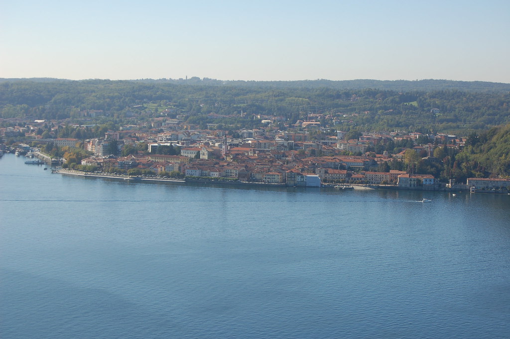 Arona Arona, as seen from the castle Thomas Roessler Flickr