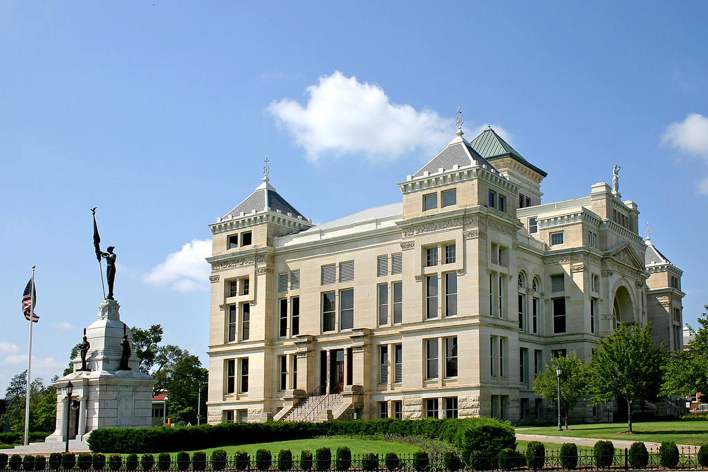 Old Sedgwick County Courthouse This courthouse in Wichita,… Flickr