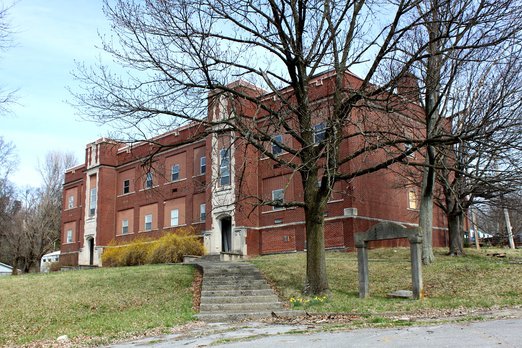Old Paoli Indiana High School This is my old high school. … Flickr