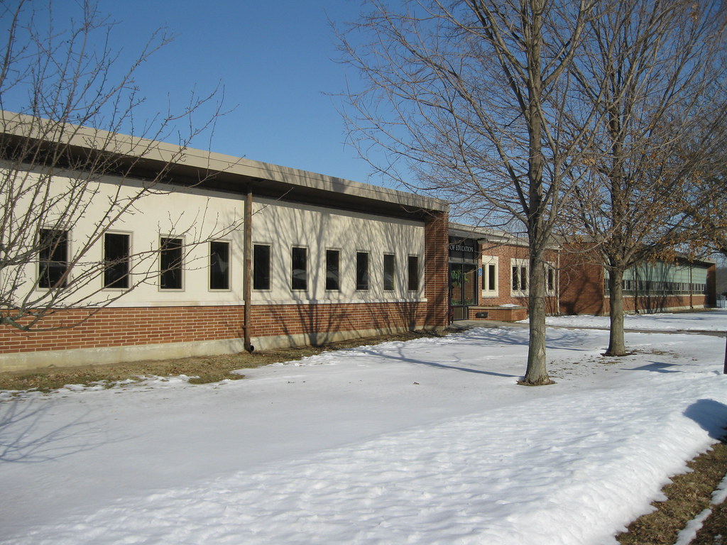 020609 Bellbrook School 4Bellbrook, Ohio (2) Aaron Turner Flickr
