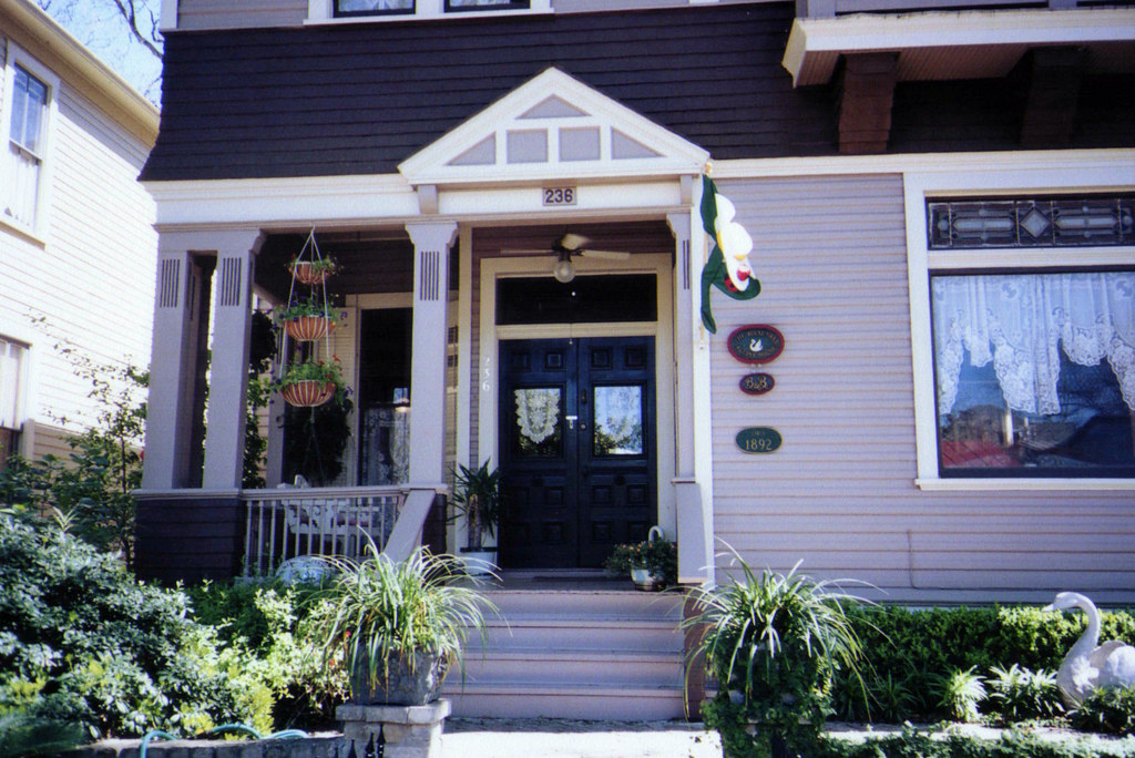 Royal Swan Bed and Breakfast Royal Swan Bed and Breakfast Flickr