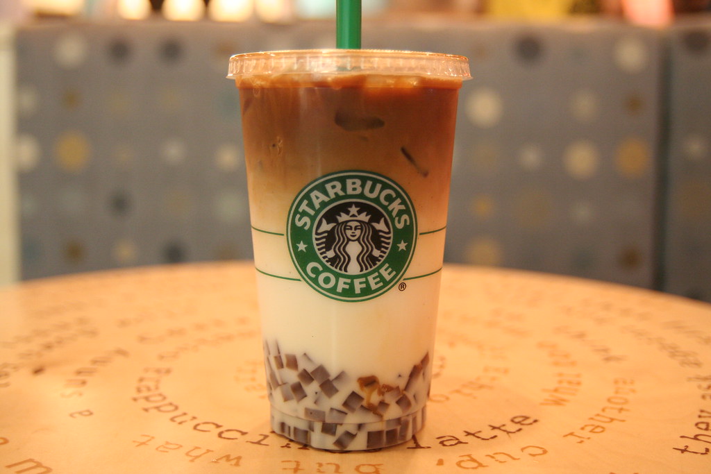 asia18 starbuck's iced latte w/coffee jelly benjichoi Flickr