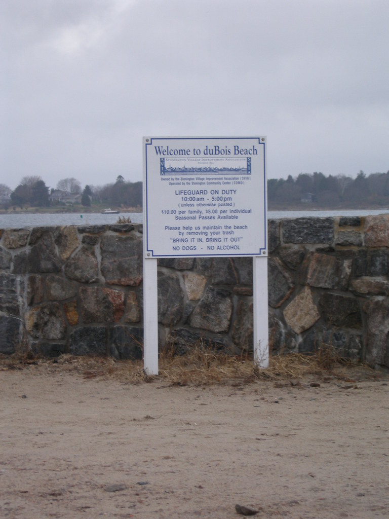 duBois Beach, Stonington, CT PB130005 David Stall Flickr