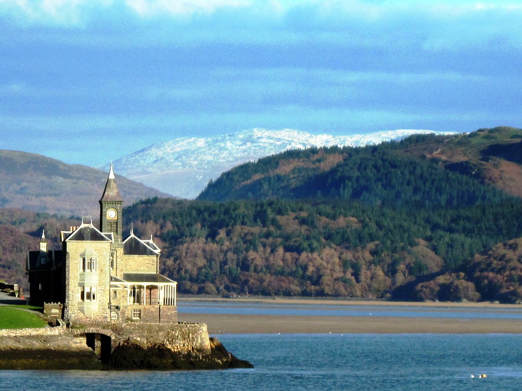 First Snow. Clock House on Barmouth Estuary.... with the f… Flickr