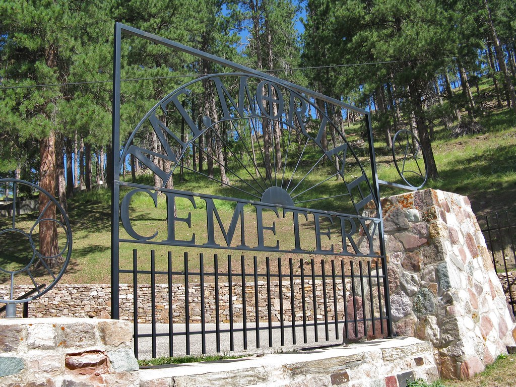 Mt. Moriah Cemetery Mt. Moriah overlooks Deadwood. It was … Flickr