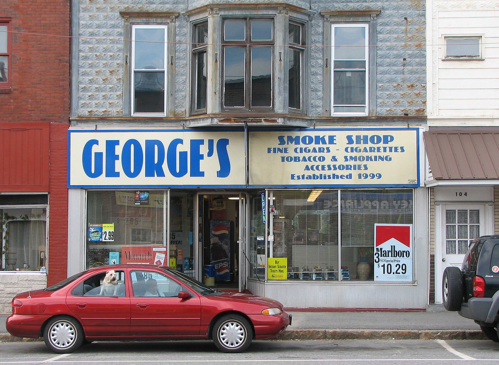 Smoke Shop, with secondary dog. 102 Water Street,… Flickr