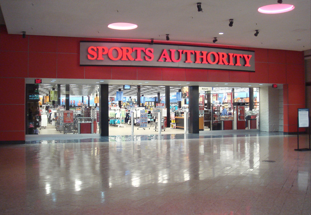 Sports Authority at Holyoke Mall Sports Authority opened i… Flickr