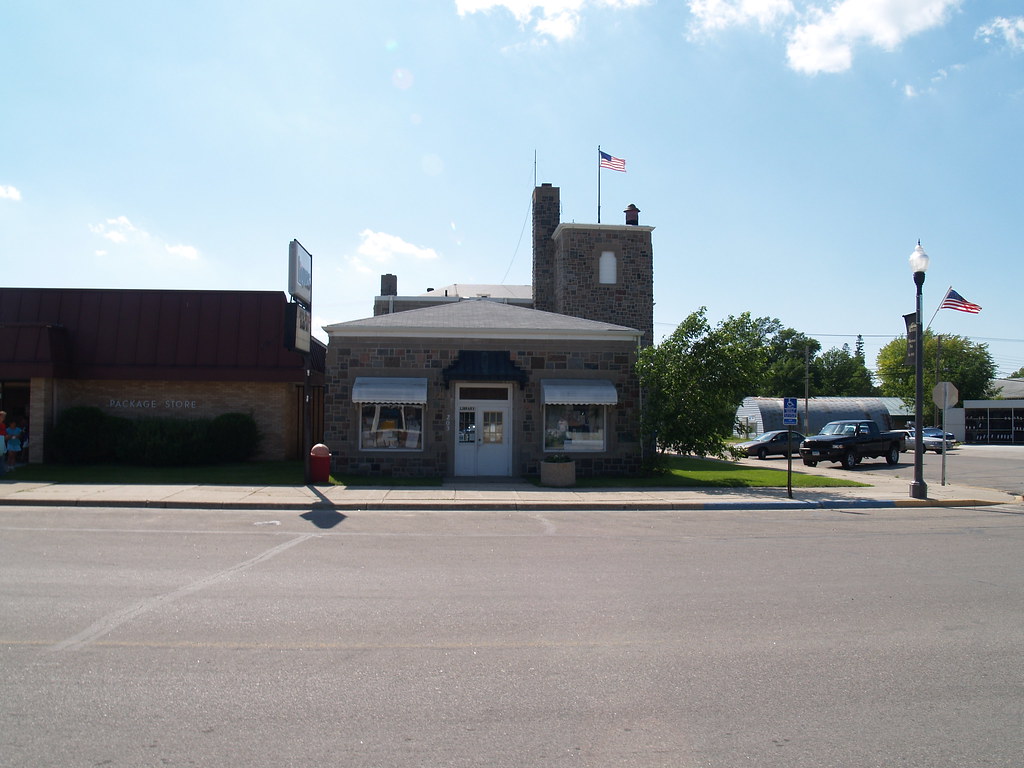 Mahnomen, Minnesota Andrew Filer Flickr