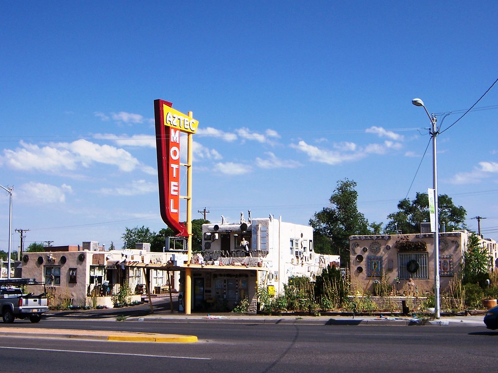 Albuquerque, NM Aztec Motel On East Central Avenue in Albu… Flickr