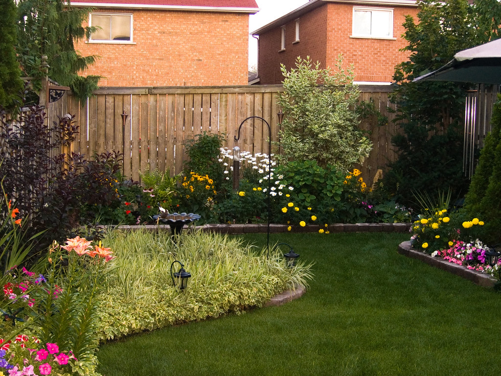 Fenwick Garden '07 Cameron Donaldson Flickr