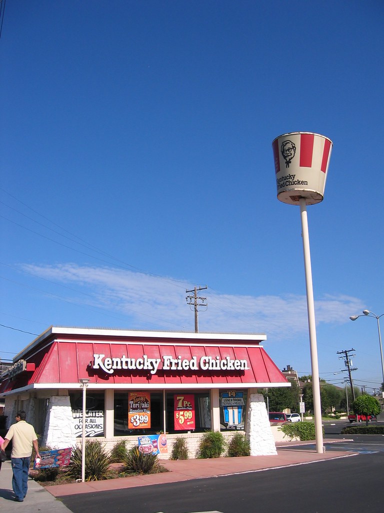 Kentucky Fried Chicken on PCH Took this picture because I … Flickr