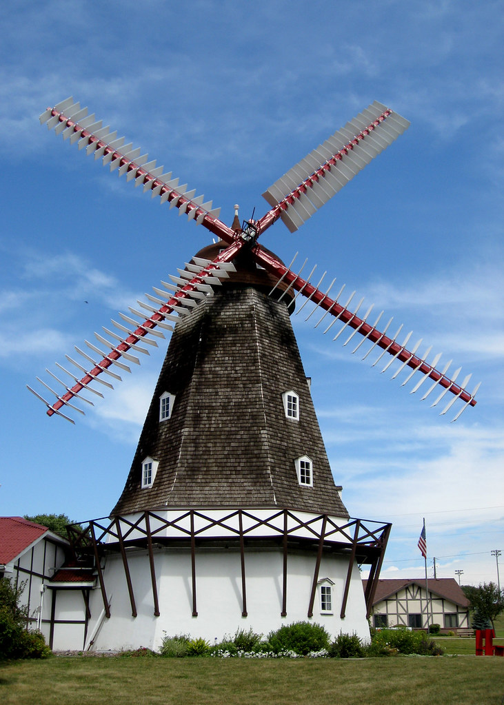 Iowa Elk Horn Danish Windmill Well, I've been flying i… Flickr