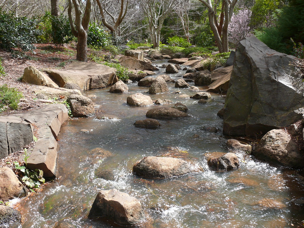 Water flow Japanese Garden Ebrahim ) Flickr