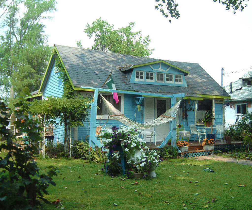 House in Ward's Island, Toronto Sameh Hijjawi Flickr