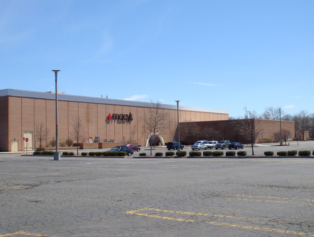 Macy*s at Enfield Square The Enfield Mall locations which … Flickr