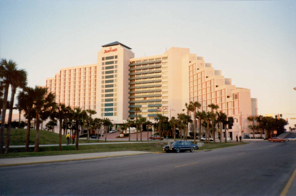 0459 Marriott Hotel Daytona Beach, FL 1989.jpg Frank Picard Flickr