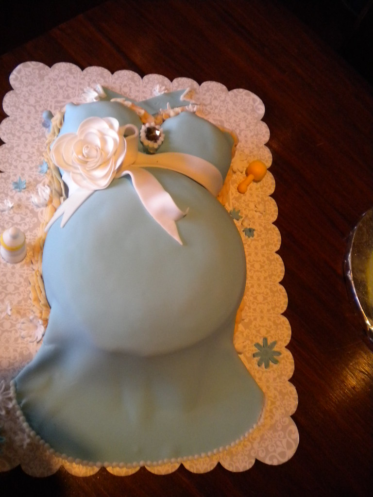 Pregnant Belly Cake Baby Shower Pregnant belly carved ca… Flickr