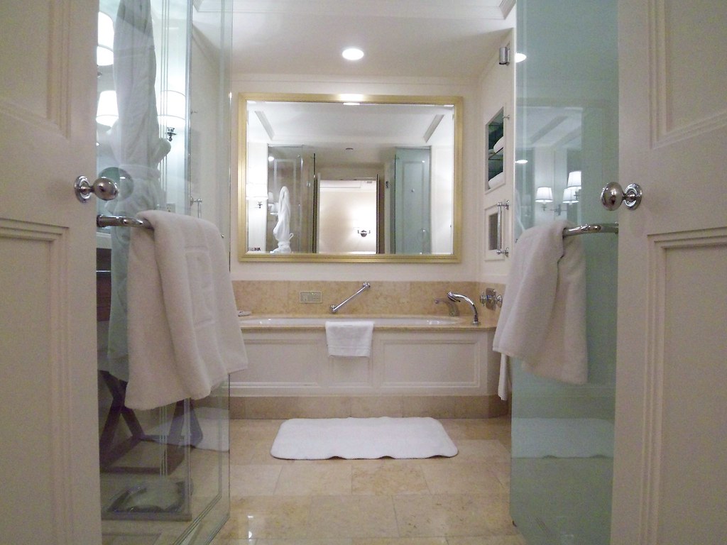 The Peninsula Hotel, Chicago, IL; Room Kate's bathroom. I … Flickr