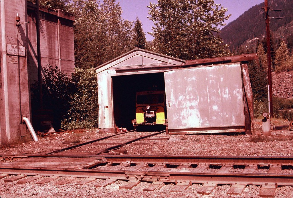 moter car shed looks like the door and sliding mechanism w… Flickr