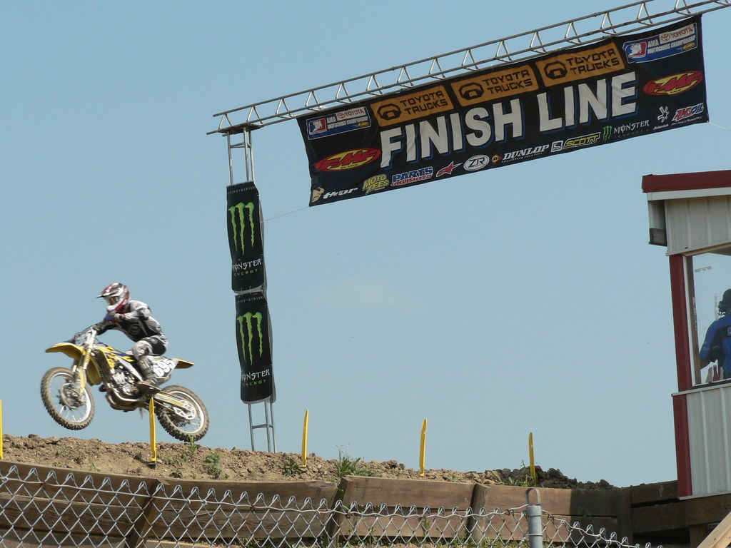 Finish LIne AMA Motocross, High Point Raceway, Mt. Morris,… Flickr