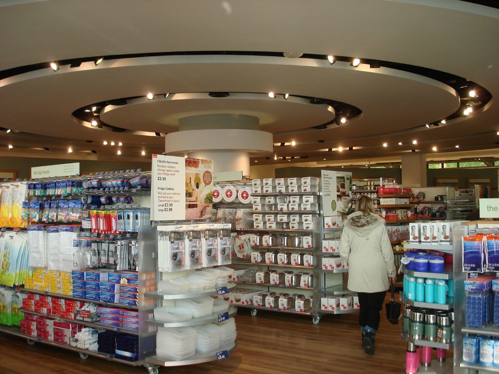 Lakeland Plastics, Windermere 2007. Lakeland Plastics, Win… Flickr