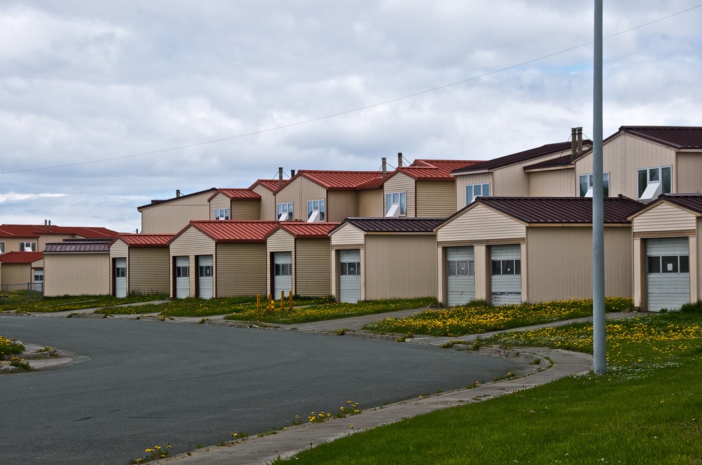 Base Housing, Adak (Aleutians, AK) nº 1 Housing Area (1990… Flickr