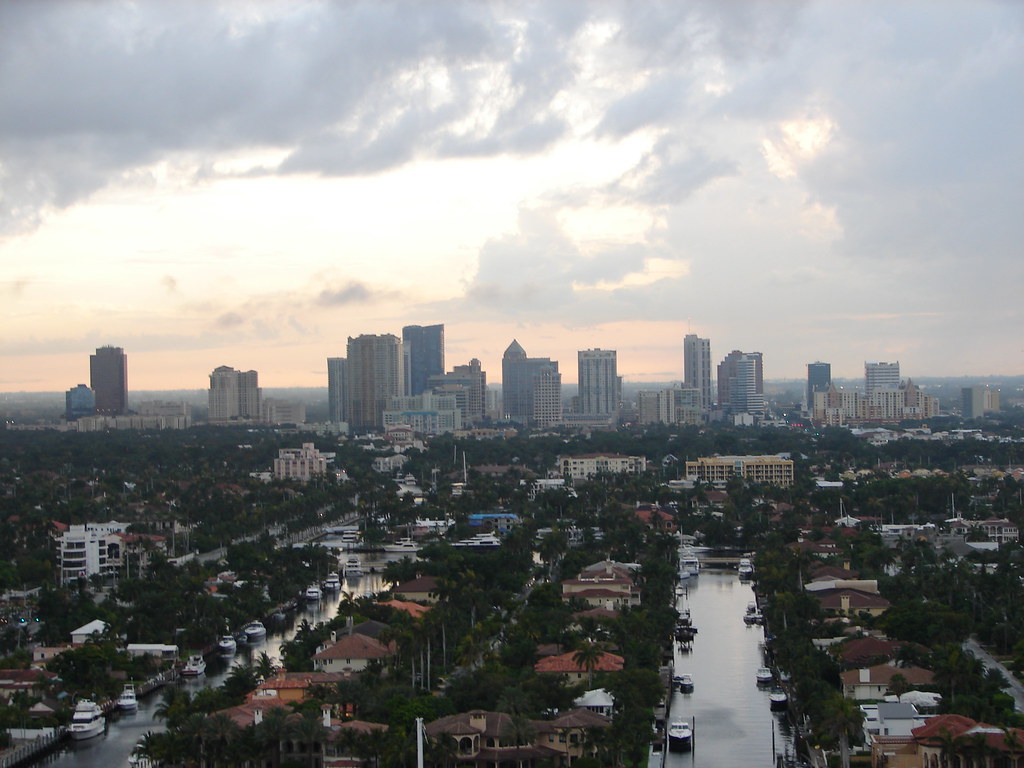 View of Fort Lauderdale with a storm approuching from the … Flickr