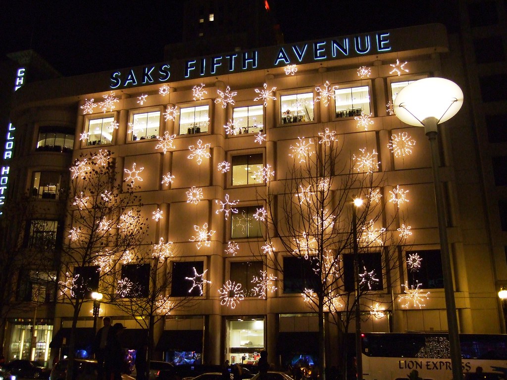 SAKS FIFTH AVENUE San Francisco 100V See where this pict… Flickr