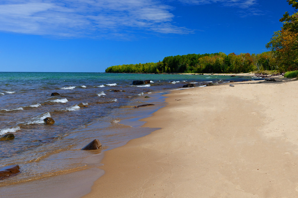 LakeSuperiorShoreline_MFD3548FLNS Lake Superior Shoreli… Flickr