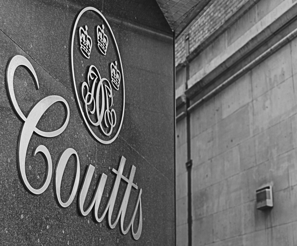 Coutts Bank, Fleet Street, London Got a spare half million… Flickr